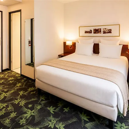Mercure Imperial Hotel 4*