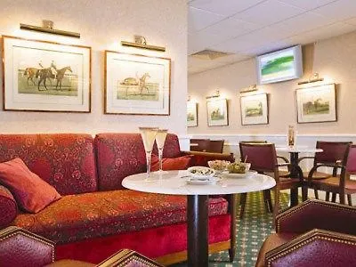 Mercure Imperial Hotel 4*