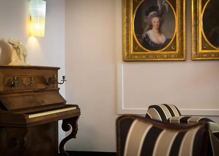 卢尔德帝国美居酒店 酒店