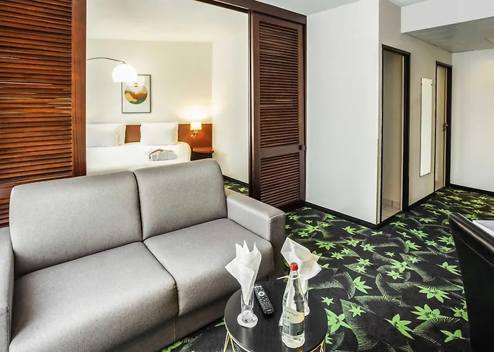 Mercure Imperial Hotel 4*