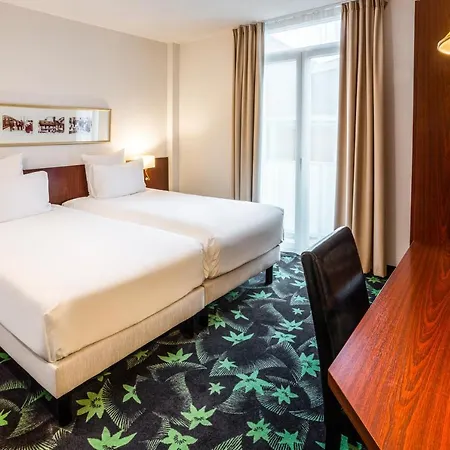 Готель Mercure Imperial 4*